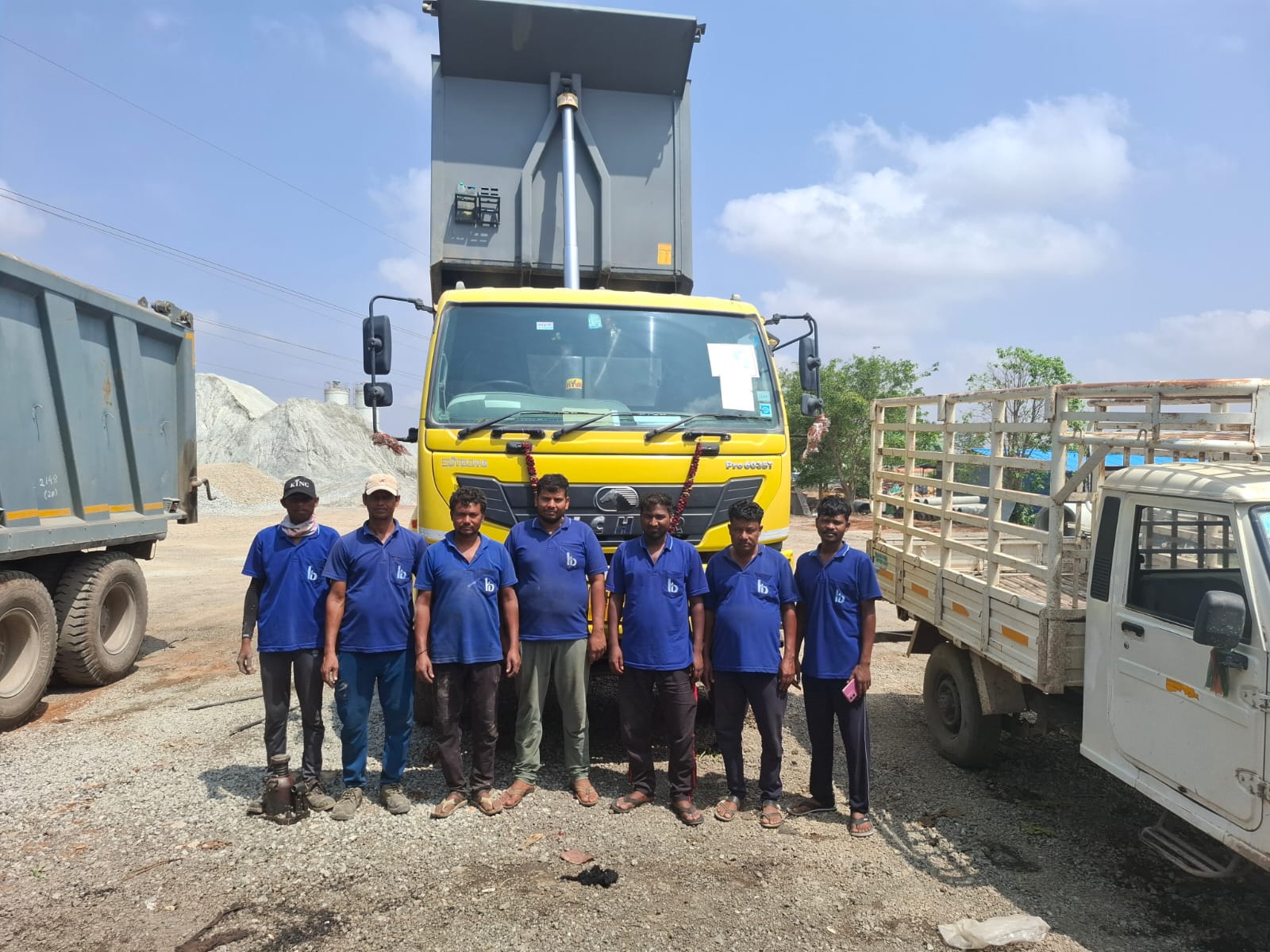 Road construction logistics in India